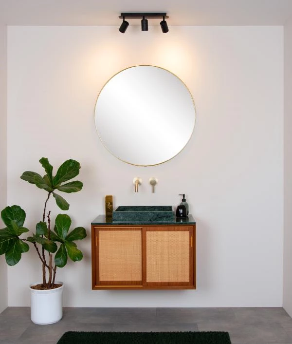 Lucide LENNERT - Spot plafond Salle de bains - LED Dim. - GU10 - 3x5W 3000K - IP44 - Noir - ambiance 2